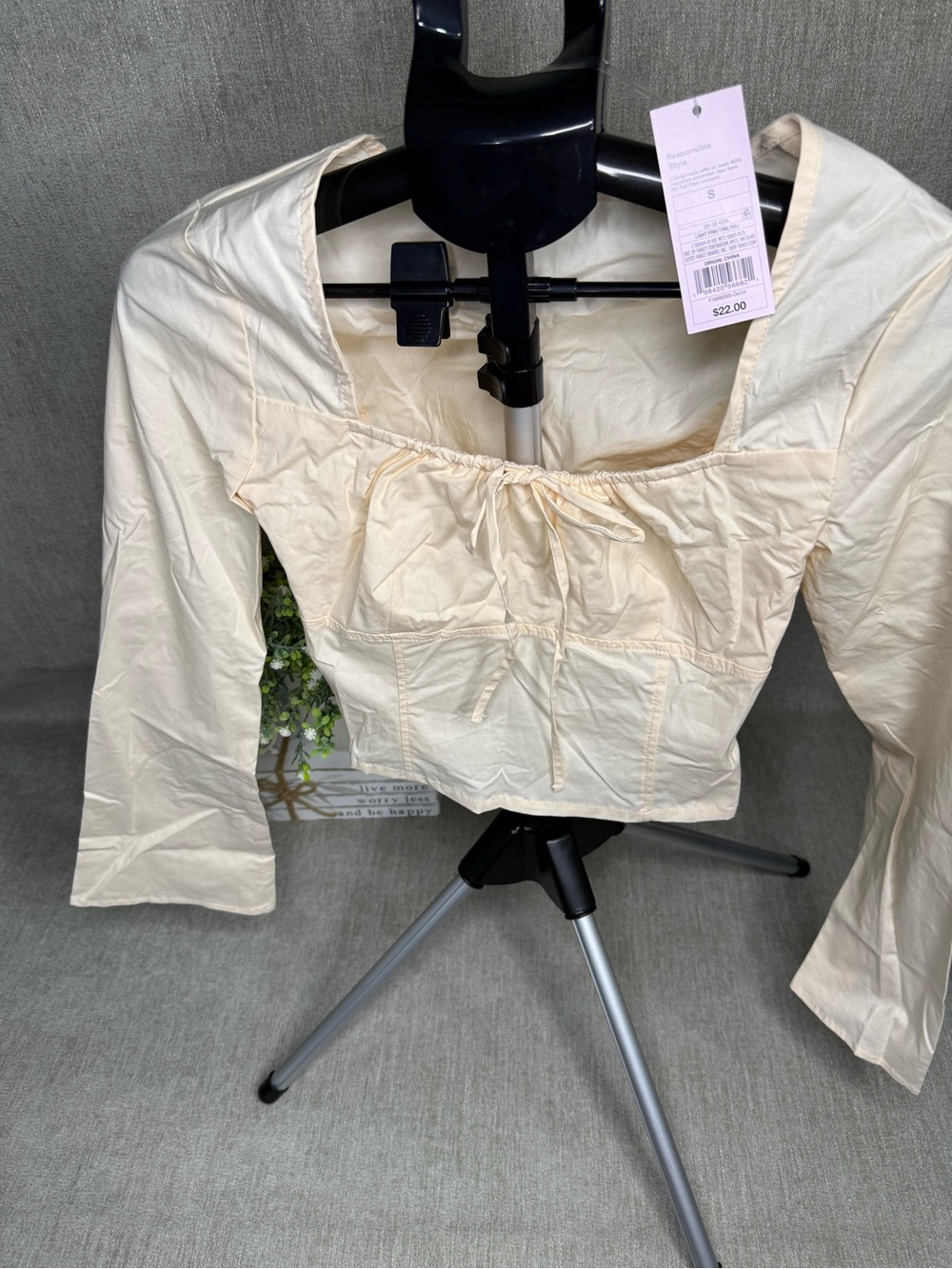 NWT Women’s Cream Corset Smocked Long Sleeve Crop Top – S M L